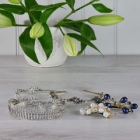 Hairbands, Tiaras and Hair Accessories
