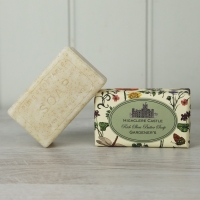 Highclere Castle Vintage Style Soap - Gardeners